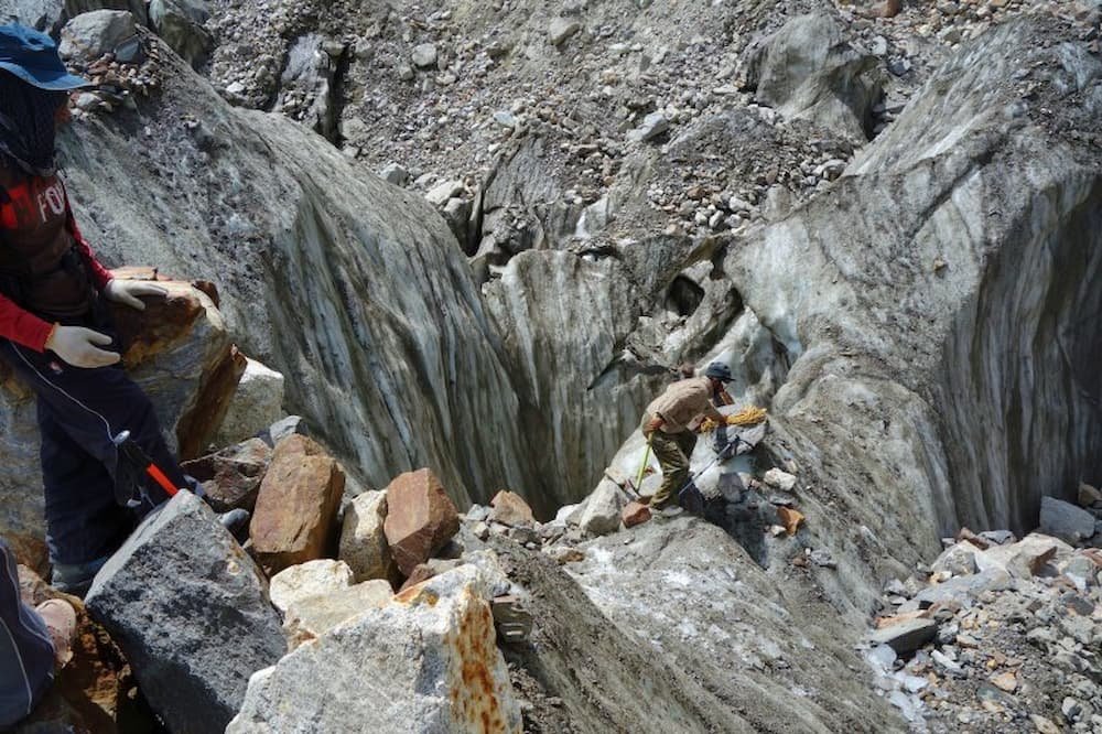 Dangerous section in the Hispar Glacier