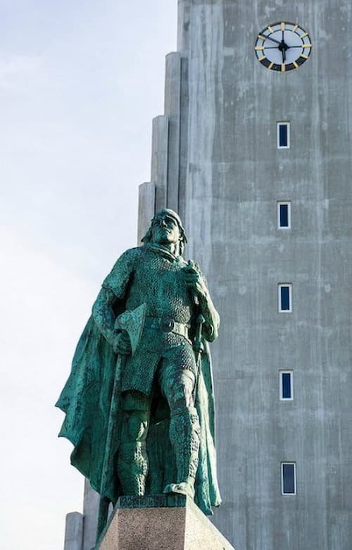 Statue of Leif Eriksson