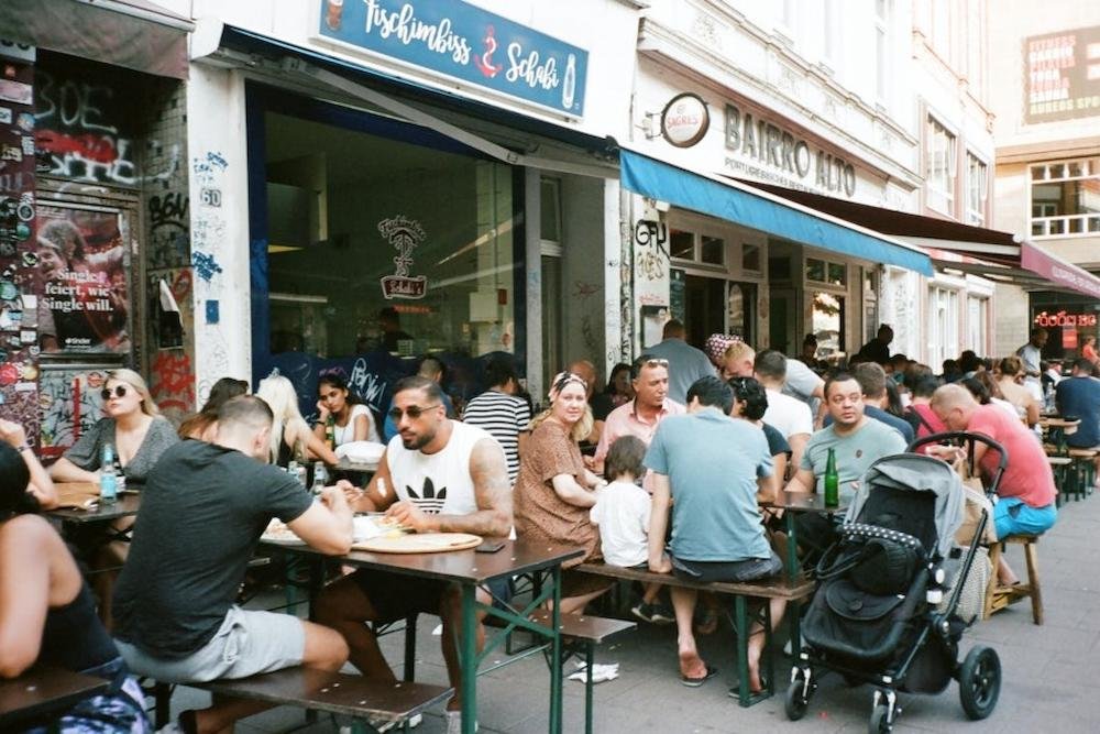 Here's How to Spot a Tourist Trap Restaurant in Italy